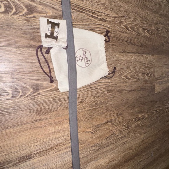 Authentic Hermes Reversible Belt and Palladium H Buckle (PHW) main image 4